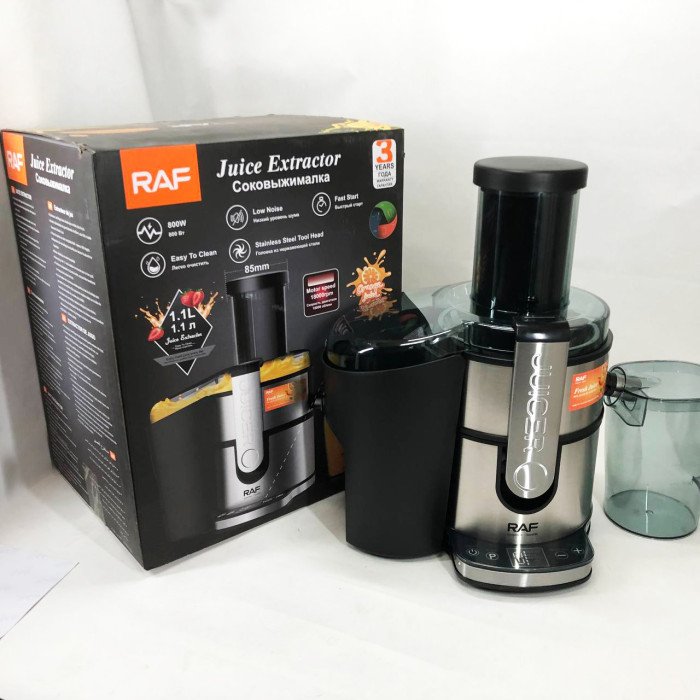 Електричний соковитискач RAF R.2700 для цитрусових, фруктів та овочів з ємністю для соку 1.1 л 800 Вт