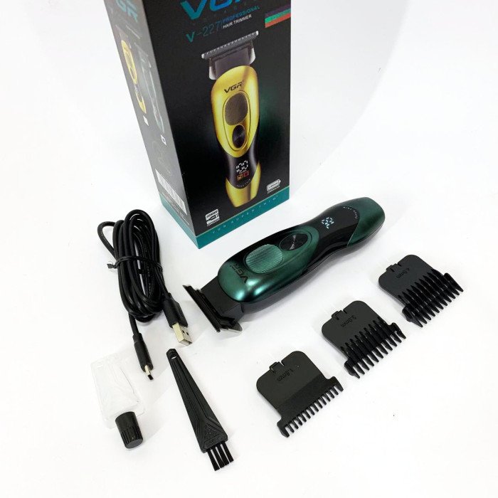 Тример VGR V-227 GREEN. Колір: зелений