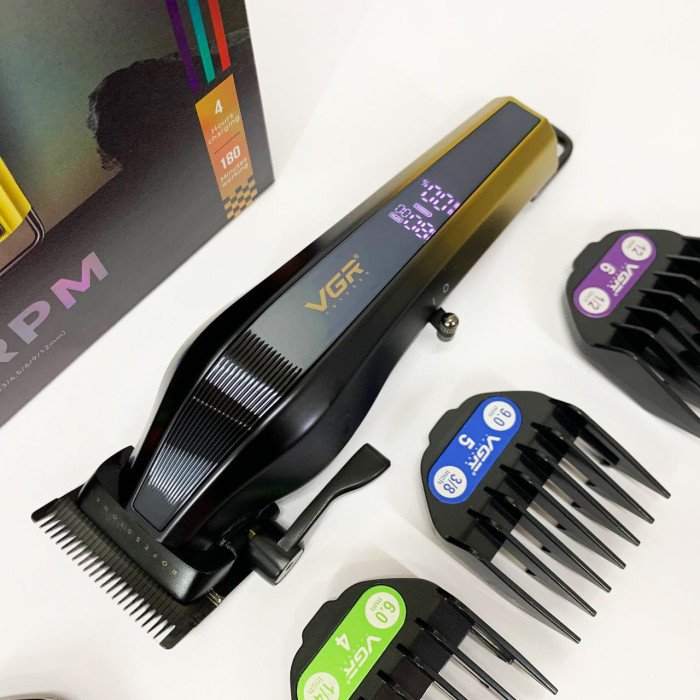 Акумуляторна машинка для стрижки VGR V-273 GOLD