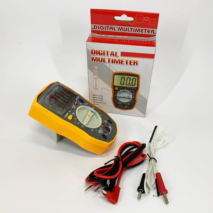 Мультиметр HAOYUE DT-33C Вимірювання: V (AC/DC), A (AC/DC), Ω, hFE, дзвінки. Функції: Data Hold, тест діодів