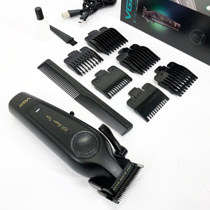 Акумуляторна машинка для стрижки VGR V-197