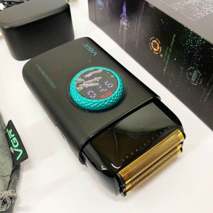 Електробритва VGR V-378 BLACK шейвер, подвійне лезо, регулювання потужності 7000-9000 RPM. Колір: чорний