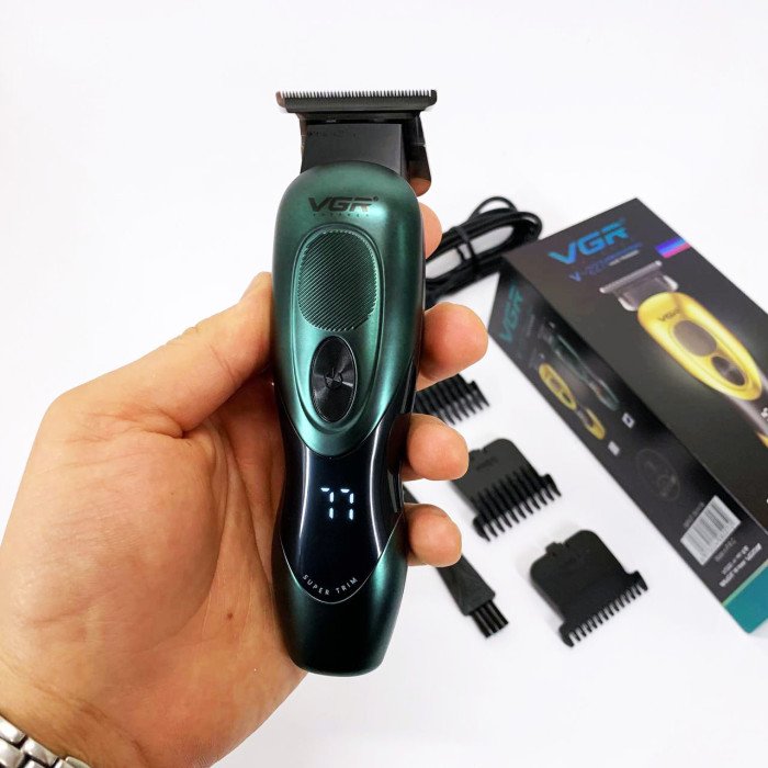 Тример VGR V-227 GREEN. Колір: зелений