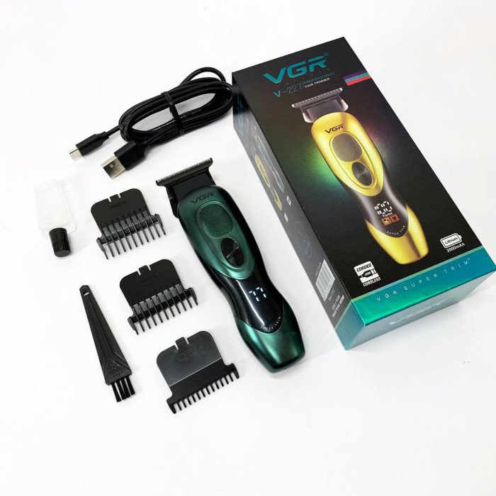 Тример VGR V-227 GREEN. Колір: зелений