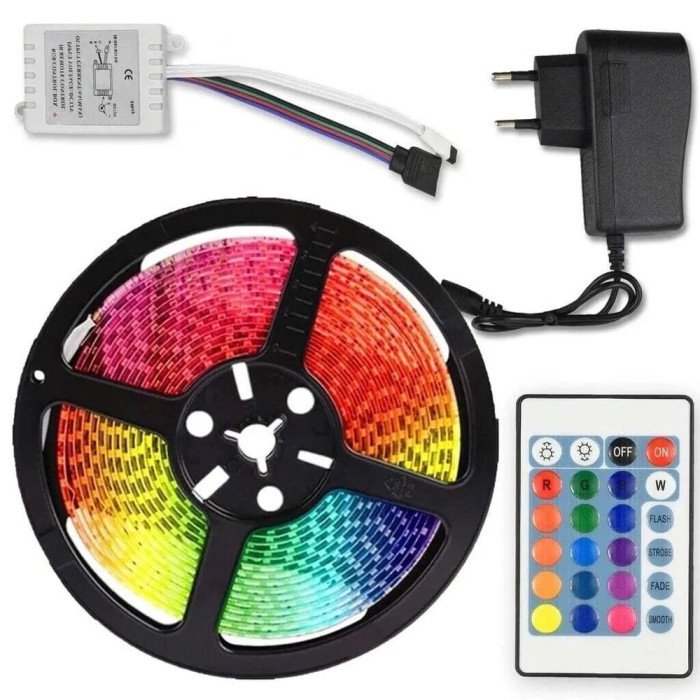 Світлодіодна стрічка SMD 5050 RGB LED 5 м IP65 з bluetooth контролем. підключення 220V