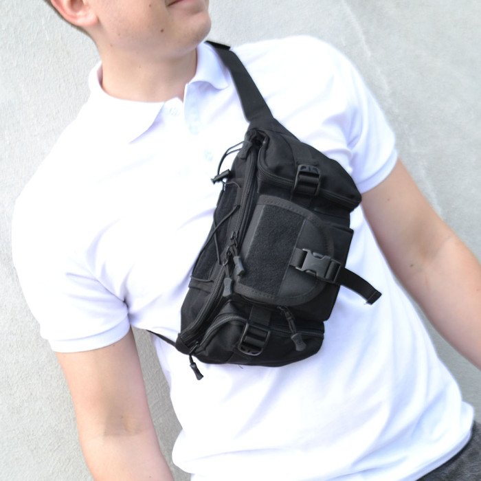 Набір! Якісна тактична сумка через плече + тактичний ліхтар