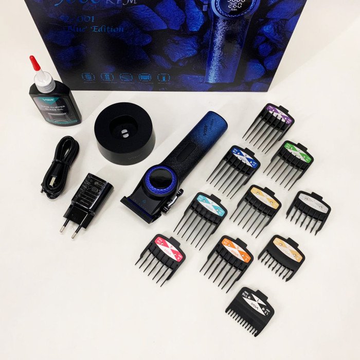 Професійна машинка для стрижки волосся VGR V-001 BLUE з дисплеєм 9000 об/хв та 10 насадками 1,5-24 мм