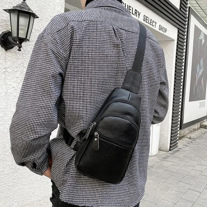 Стильна чоловіча шкіряна сумка через плече, натуральна шкіра флотар, якісна фурнітура