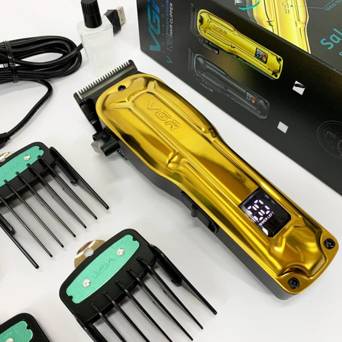 Акумуляторна машинка для стриження VGR V-138