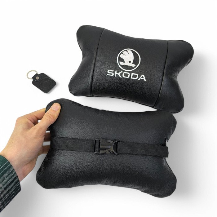 Автомобільні подушки 2 шт на підголівник Skoda / Шкода, з натуральної шкіри, стильний аксесуар для вашого авто