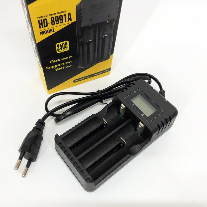 Універсальний зарядний пристрій АКБ SMART Q2