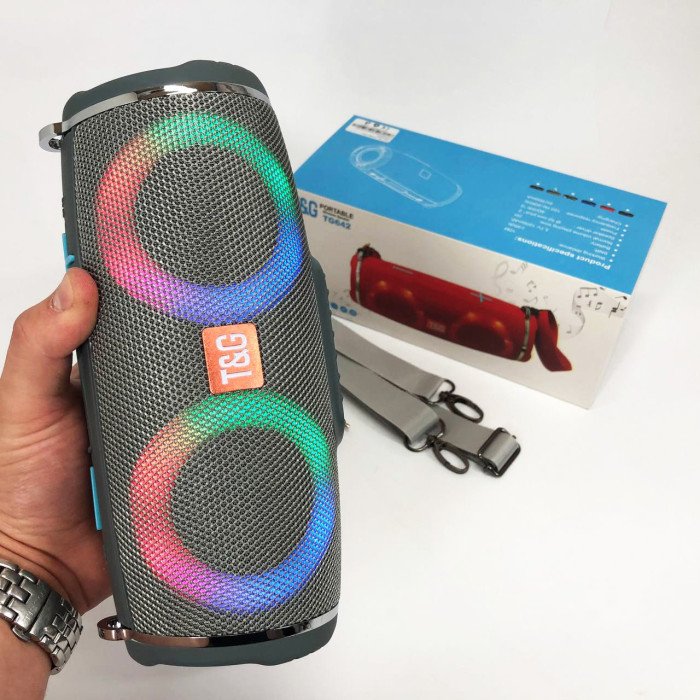 Портативна колонка TG642 з RGB підсвічуванням та ремінцем, портативна колонка з Bluetooth. Колір: сірий