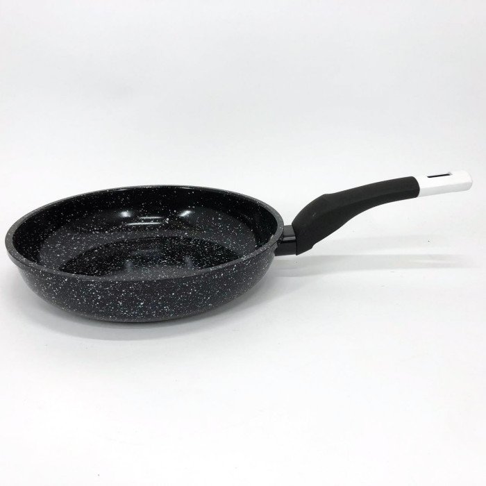 Сковорода UNIQUE UN-5134 22 см. без кришки, стійка до подряпин та сколів сковорода, з антипригарним покриттям