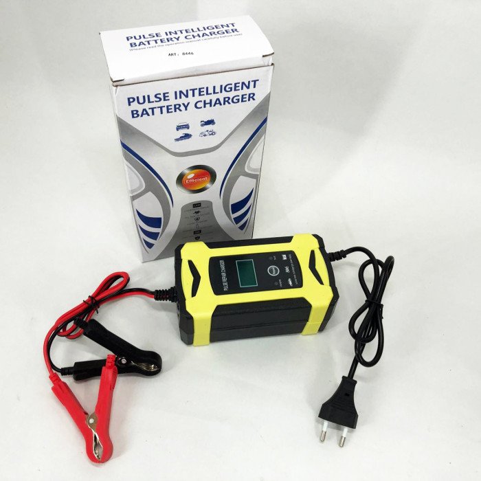 Зарядний пристрій Smart Charger 12V 6A для автомобільного акумулятора