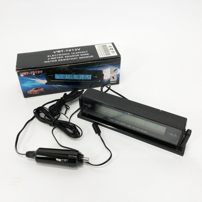 Автомобильные часы с подсветкой VST-7013V вольтметр, 2 термометра Авточасы с выносным термометром