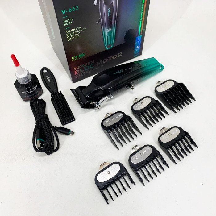 Акумуляторна машинка для стрижки VGR V-662 Колір: зелений