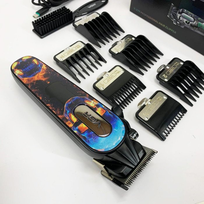 Акумуляторна машинка для стрижки VGR V-279 RED