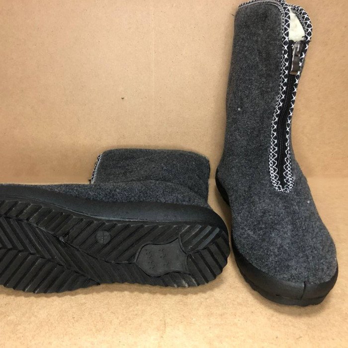 Жіночі чоботи. Розмір 41. Хутряні, високі, утеплені, Бурки на хутрі, Валянки шиті