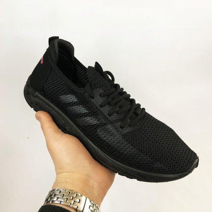 Кросівки з тканинним верхом із сітки 41 розмір. Літні кросівки сітка. Модель 67554. Колір: чорний