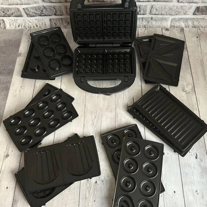 Бутербродниця 7в1 Edenberg EB-64396 1000Вт з насадками для приготування вафель пончиків горішків печива