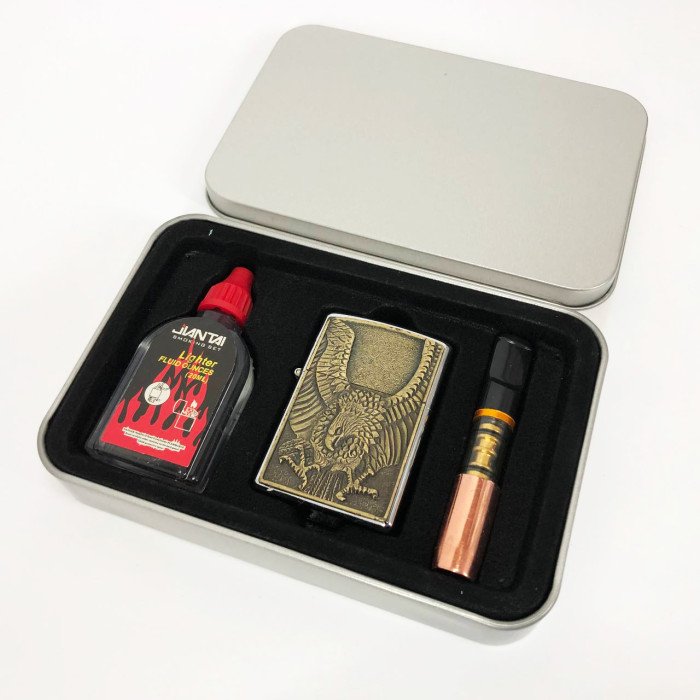 Запальничка бензинова в подарунковій коробці N13, подарункові запальнички, подарунок запальничка хлопцю.