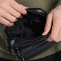 Стильна чоловіча сумка через плече з натуральної шкіри, компактний розмір, багато відділень