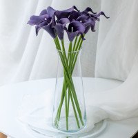 Калла на ніжці штучна У-21 см Упаковка 10 шт. Колір: фіолетовий Калла на ніжці штучна У-21 см Упаковка 10 шт. Колір: фіолетовий