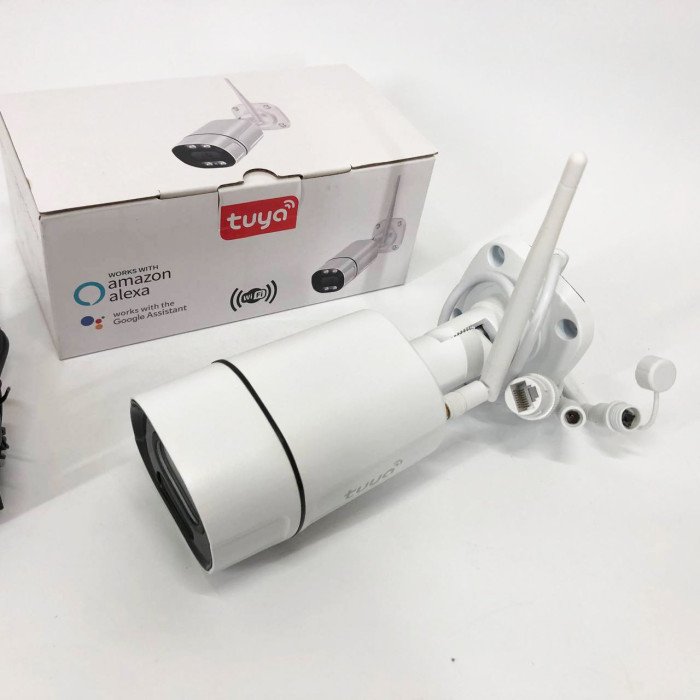 Камера відеоспостереження Camera C16 TUYA APP WIFI IP 3.0 mp вул.