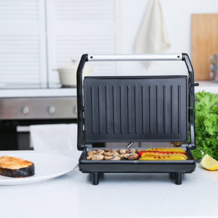 Професійна сендвічниця Magio MG-364 з антипригарним покриттям та індикатором нагрівання