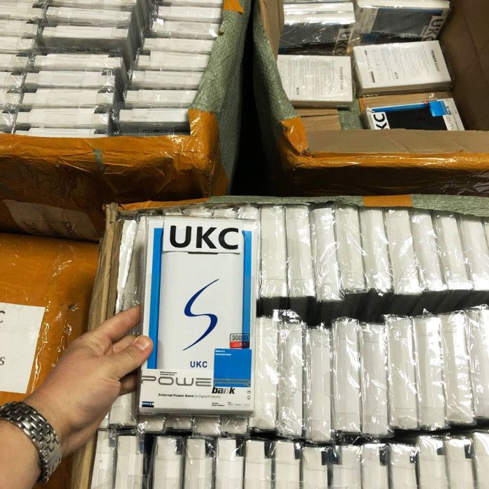 Портативне мобільне заряджання Power Bank 30000/9600mAh UKC, Умб зарядне power bank. Колір: білий