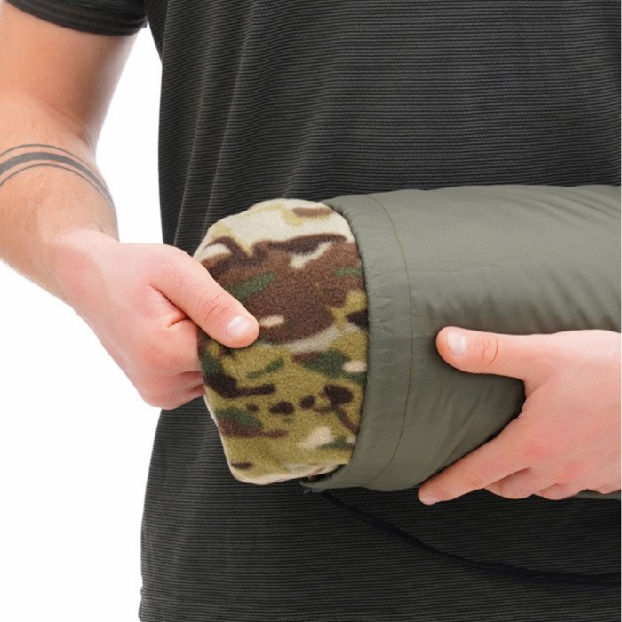 Тактичний флісовий плед 145х200 - ковдра для військових із чохлом, покривала на ліжко. Колір: мультикам