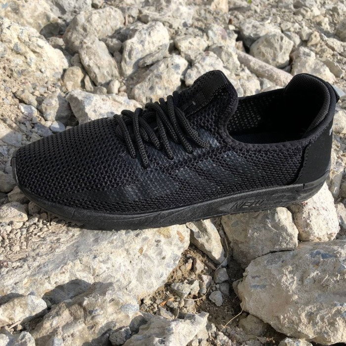 Кросівки з тканинним верхом із сітки 41 розмір. Літні кросівки сітка. Модель 67554. Колір: чорний