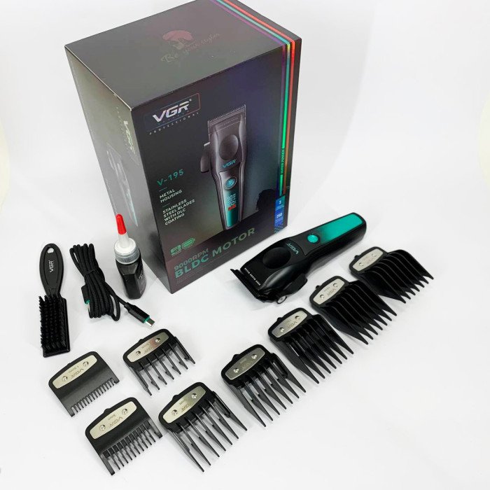 Акумуляторна машинка для стрижки VGR V-195 GREEN