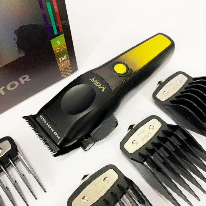 Акумуляторна машинка для стрижки VGR V-195 GOLD