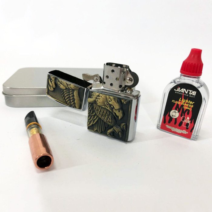 Запальничка бензинова в подарунковій коробці N8, незвичайна запальничка, сувенір запальничка