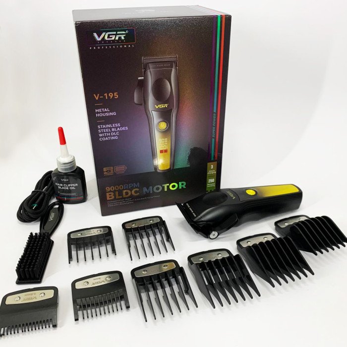 Акумуляторна машинка для стрижки VGR V-195 GOLD