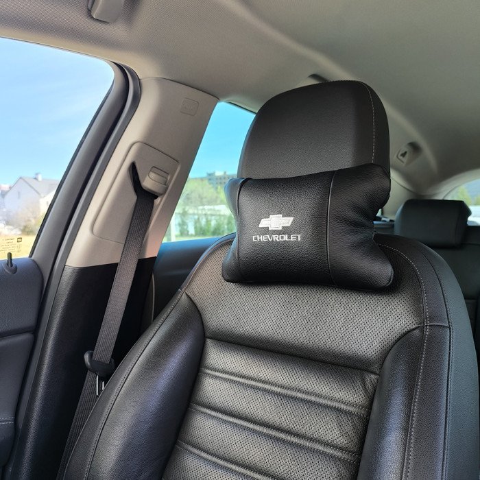 Автомобільні подушки Chevrolet з натуральної італійської шкіри + шкіряний брелок у подарунок