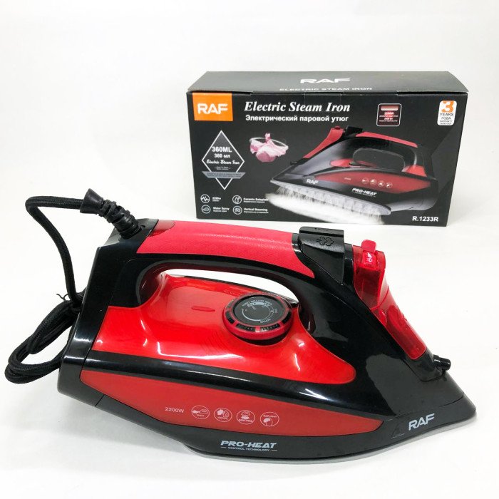 Праска з керамічною підошвою RAF R.1233 потужність 2200Вт 320 мл