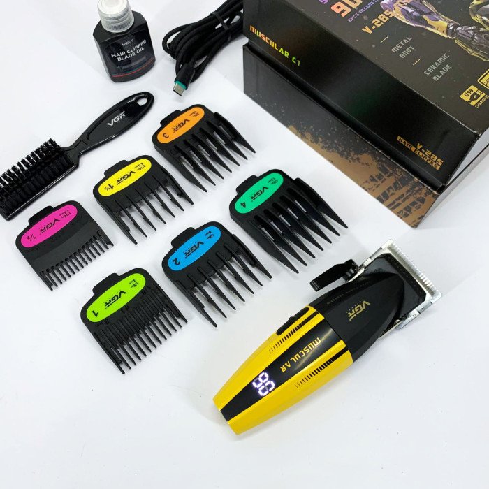 Професійна стрижкова машинка VGR V-285 акумуляторна з насадками