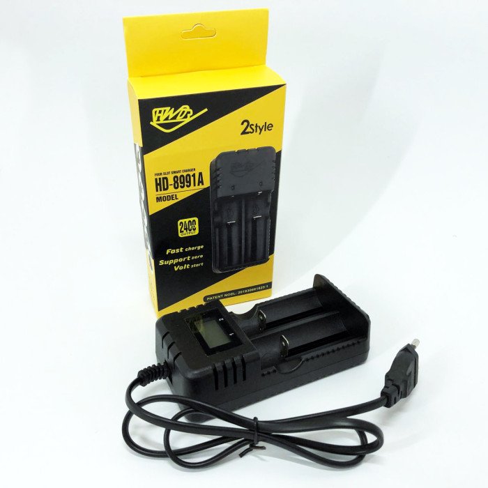 Універсальний зарядний пристрій АКБ SMART Q2