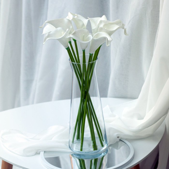 Калла на ніжці штучна В-21 см Упаковка 10 шт. Колір: білий