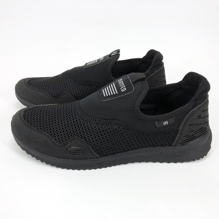 Кросівки літня пінка. Розмір 43. Колір: чорний