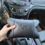 Преміальний набір автоподушок BMW із натуральної шкіри – подушки + брелок