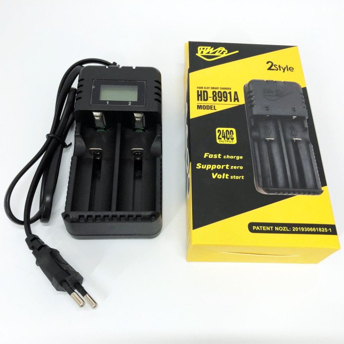 Універсальний зарядний пристрій АКБ SMART Q2