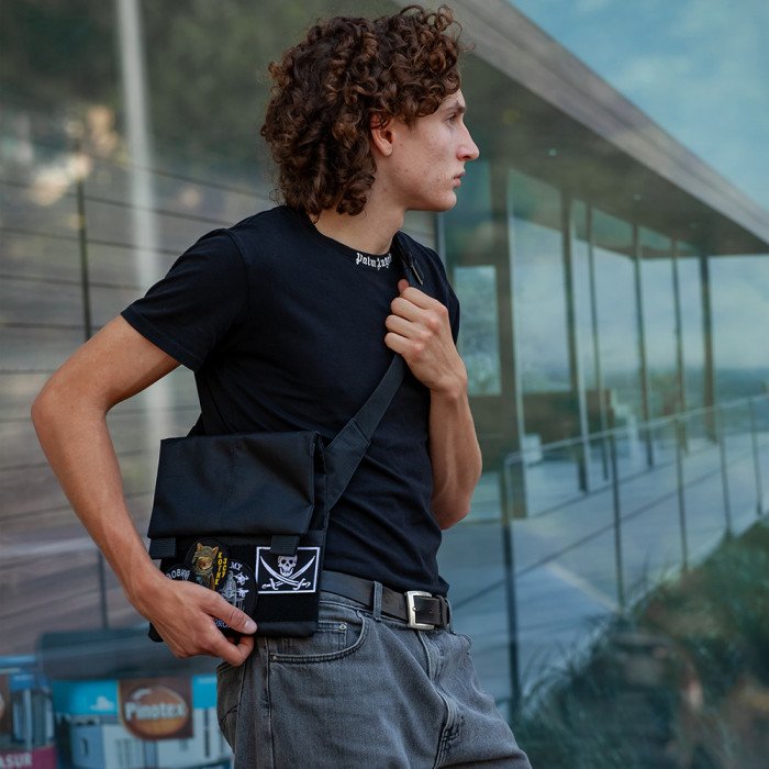 Сумка месенджер З КОБУРОЮ. Тактична сумка з тканини, 3 кишені, патч-панель, Cordura