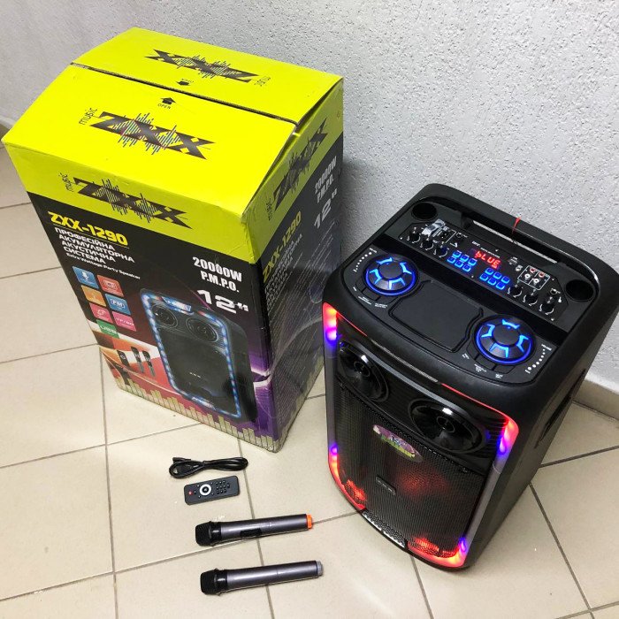 Акустична переносна колонка ZXX-1290 600 Вт 12 дюйм 71х345х30см два мікрофони пульт ДК з підсвічуванням