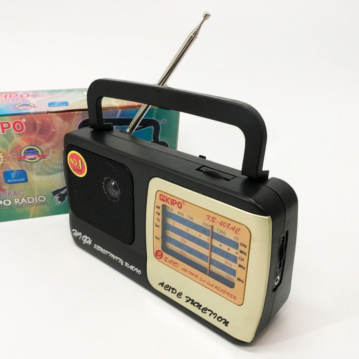 Радіоприймач KIPO KB-408 AC потужний радіо FM c usb живлення від батареї R20 або від мережі