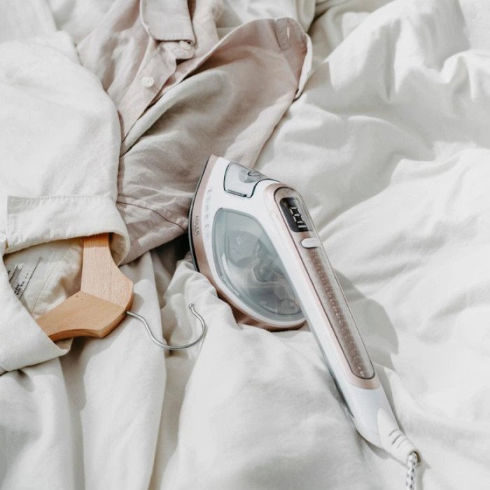 Відпарювач та праска Adler AD 5044 1800Вт вертикальне та горизонтальне прасування керамічна підошва