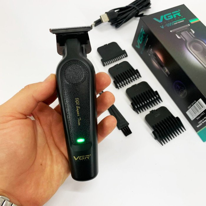 Акумуляторна машинка для стрижки VGR V-995 + 4 насадки, 2000 мАг, USB