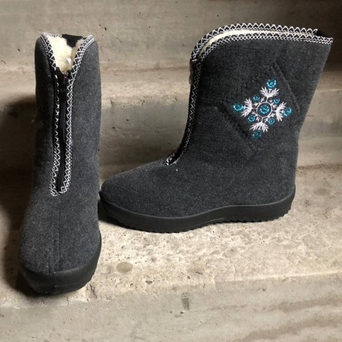 Жіночі чоботи. Розмір 40. Хутряні, високі, утеплені, Бурки повстяні жіночі, Суконні зимові бурки